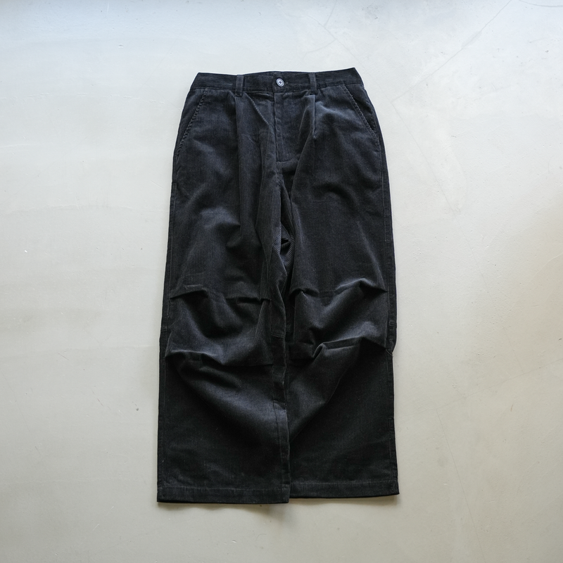 【1週間以内にお届け】 BLUETOWN EASY CORDUROY PANTS B5015