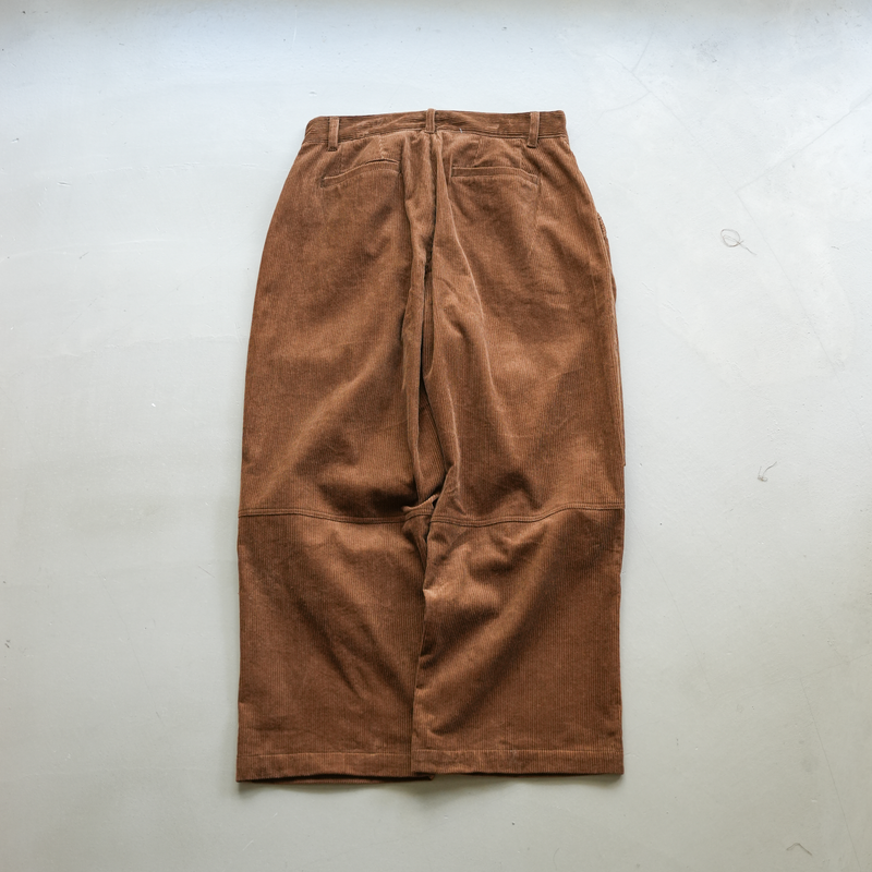 【1週間以内にお届け】BLUETOWN EASY CORDUROY PANTS B5015