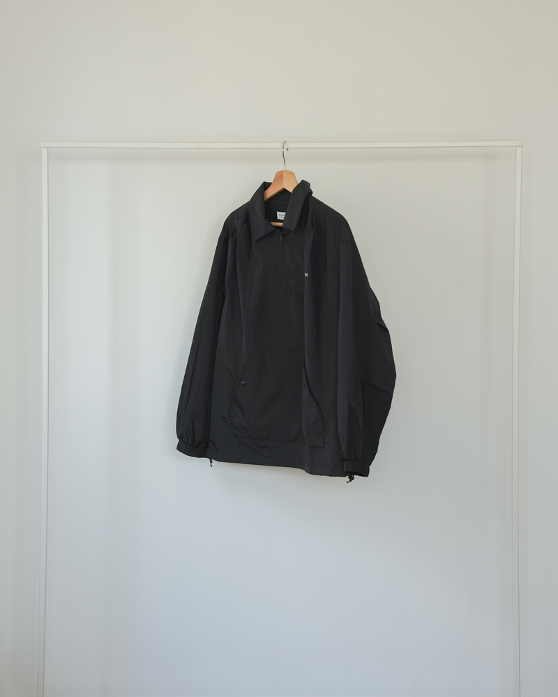 【1週間以内にお届け】BLUETOWN Half zip silhouette jacket B4002