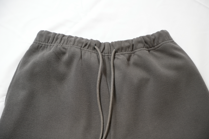 [Delivered within 1 week] BLUETOWN EASY SWEATPANTS B3402