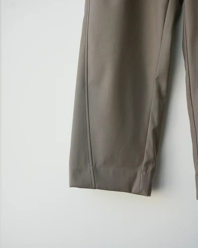 [Delivered within 1 week] BLUETOWN Split Line Twill Pants B4006