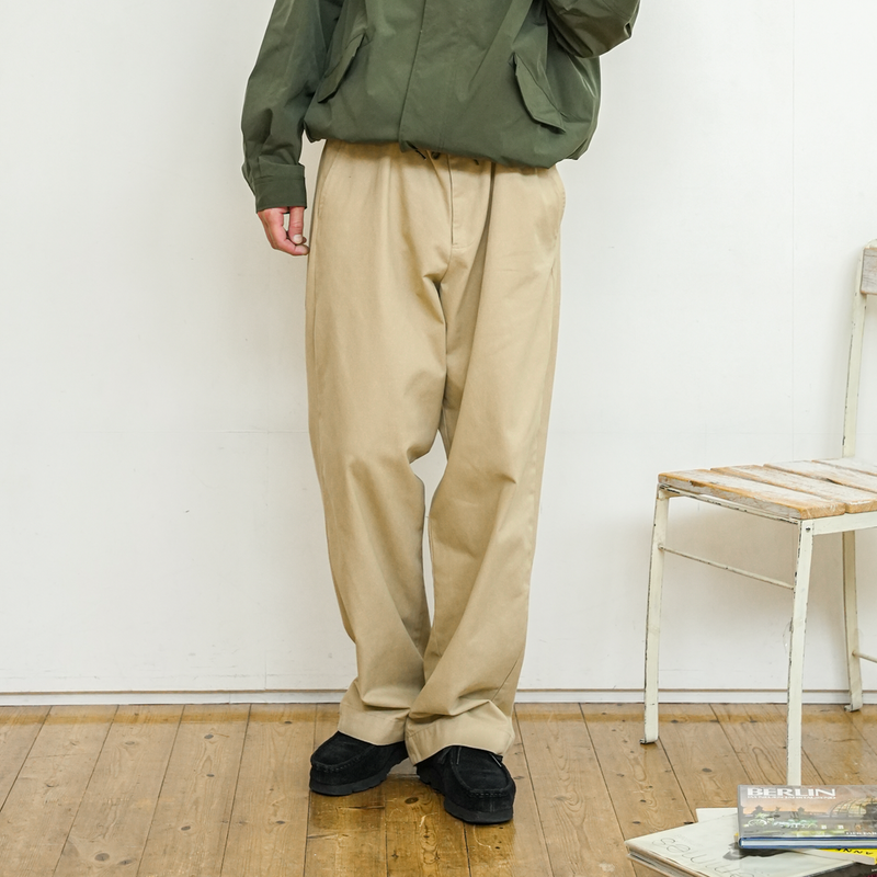 【1週間以内にお届け】 BASIC CHINO PANTS B4018