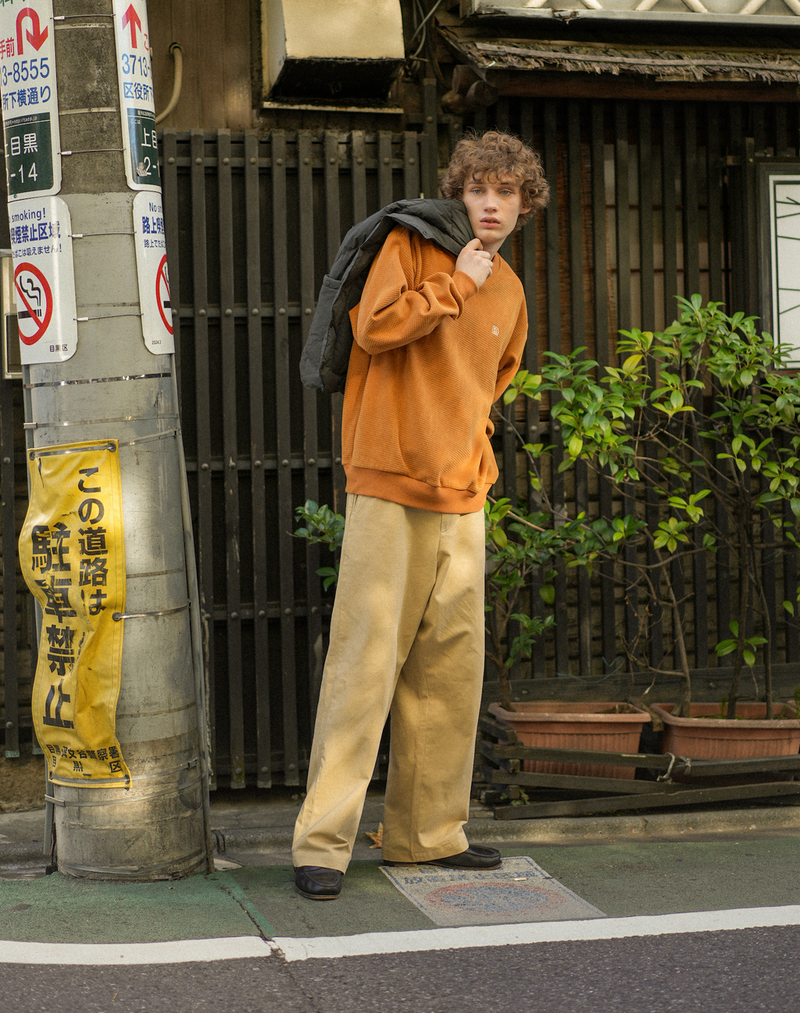 【一部予約販売】 Corduroy Sweatshirt B4998