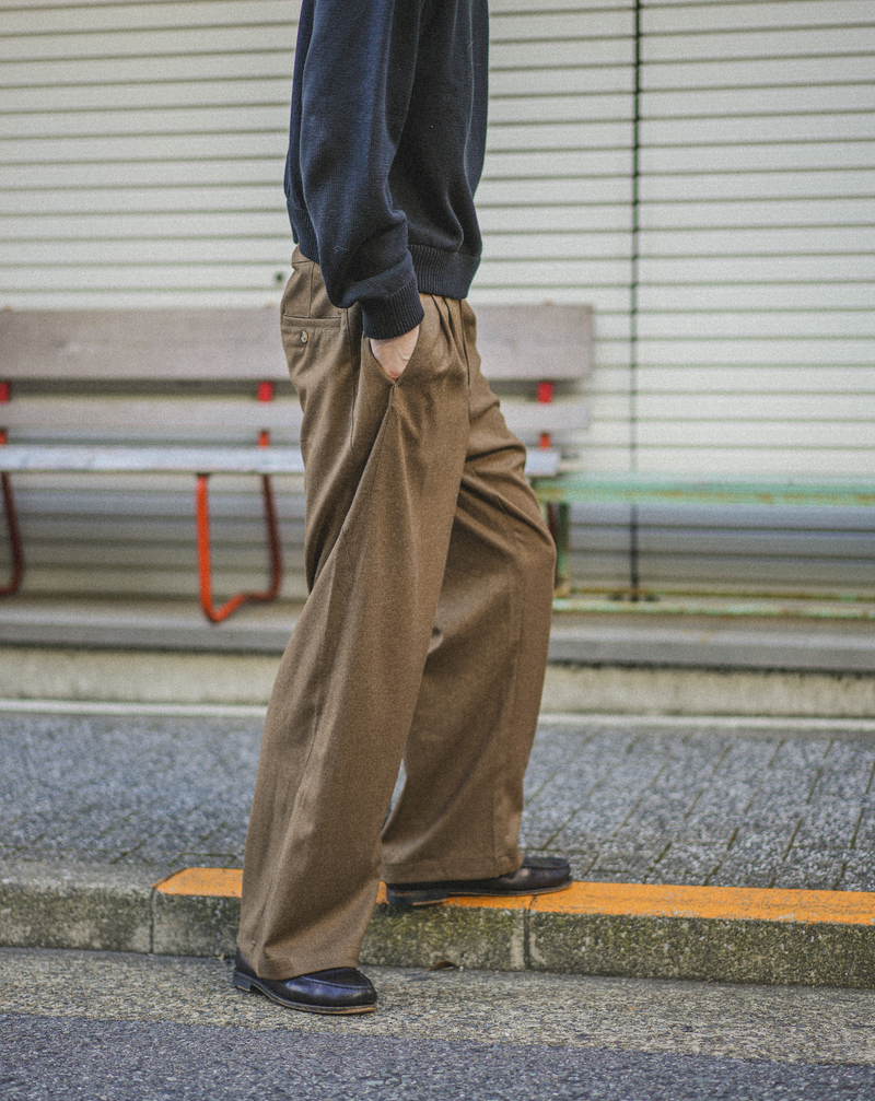 【1週間以内にお届け】Wool Like Trousers B5036