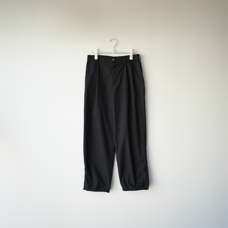 [Expected delivery in early July] BLUETOWN Solotex nylon pants B4004