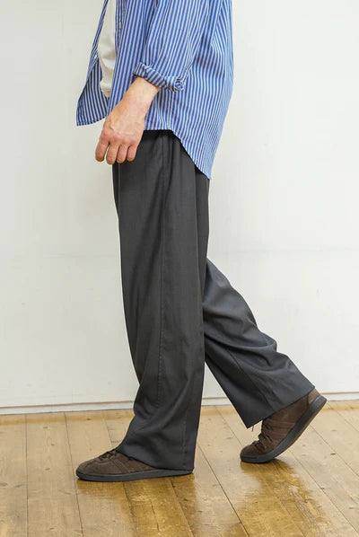 [Delivered within 1 week] BLUETOWN Split Line Twill Pants B4006