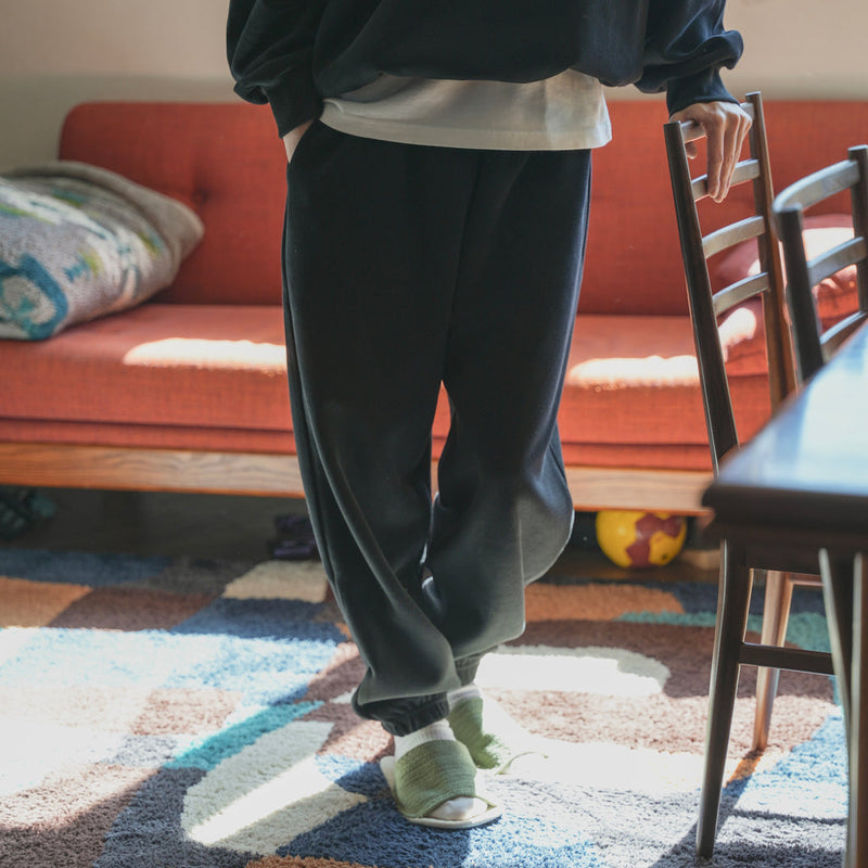 [Delivered within 1 week] BLUETOWN EASY SWEATPANTS B3402