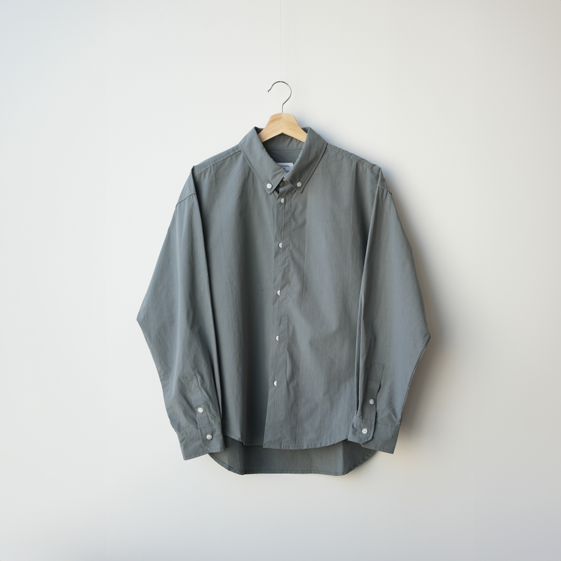 【SALE 1週間以内にお届け】BLUETOWN Regular fit shirts B4007